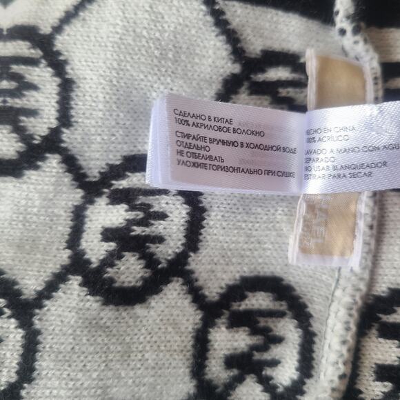 Michael Kors Black and White Scarf MK print One Size - Picture 5 of 5